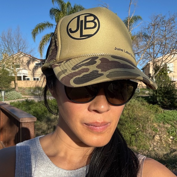 June Lake Brewing Camo Mesh Adjustable Unisex Trucker Baseball Cap Hat one size - Picture 2 of 6